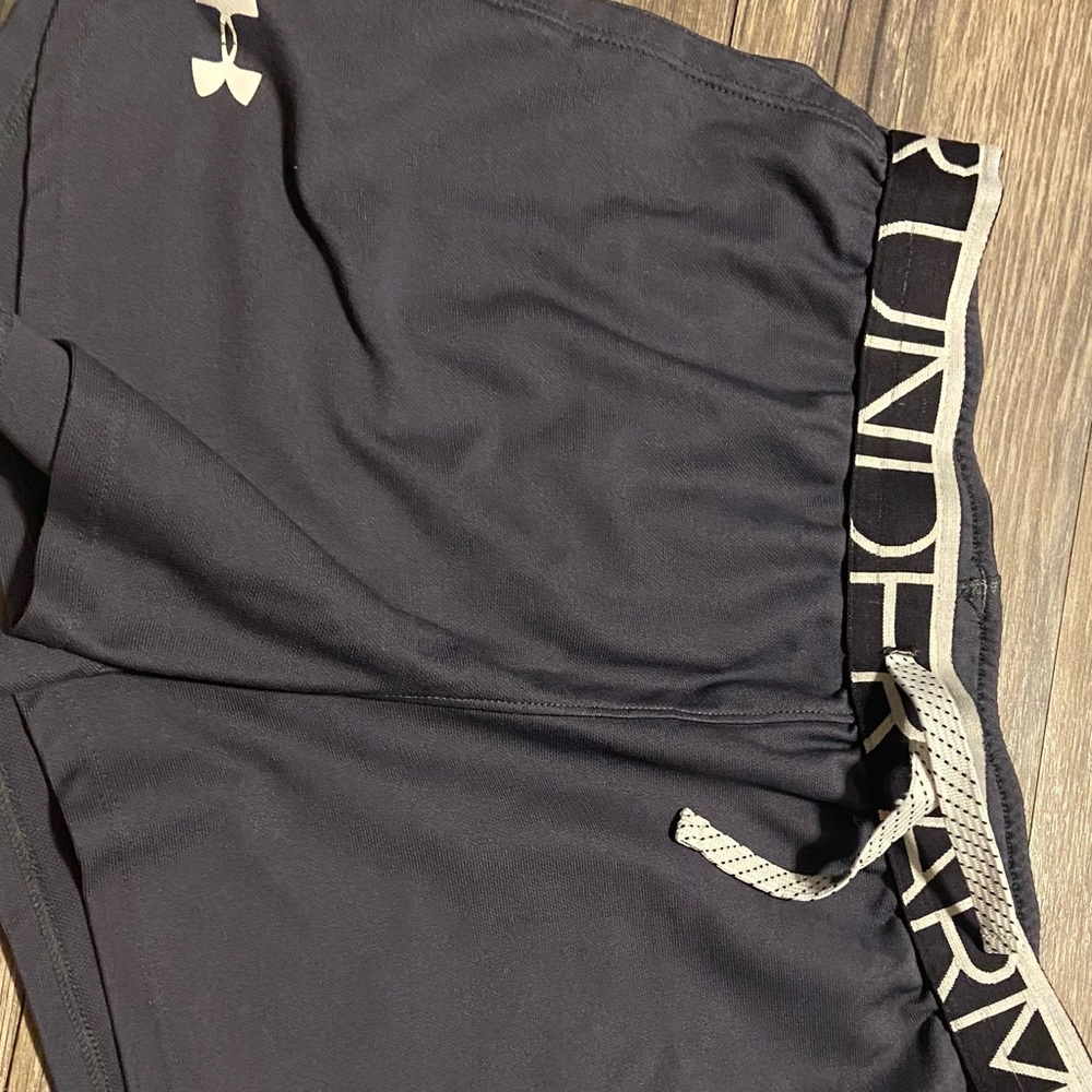 super cute gray UA shorts, nothing wrong with them just too small